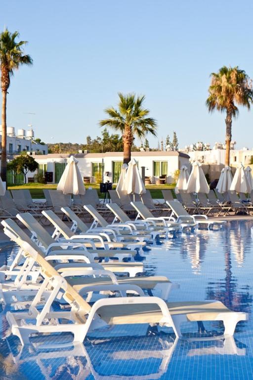 Sunprime Ayia Napa Suites - Adults Only Экстерьер фото